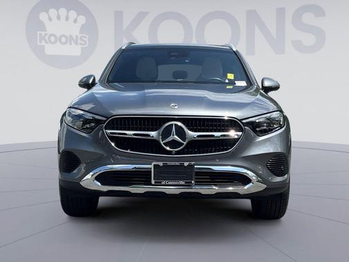 Selenite Grey Metallic 2023 Mercedes-Benz GLC 300 4MATIC
