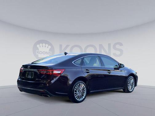 Sizzling Crimson Mica 2017 Toyota Avalon XLE