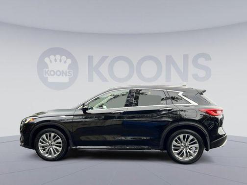 2023 INFINITI QX50 LUXE AWD