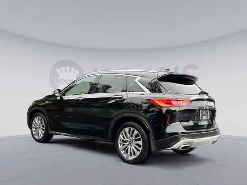 2023 INFINITI QX50 LUXE AWD
