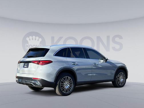 MANUFAKTUR Alpine Grey 2026 Mercedes-Benz GLC 300 4MATIC