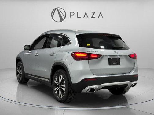 2026 Mercedes-Benz GLA 250 4MATIC