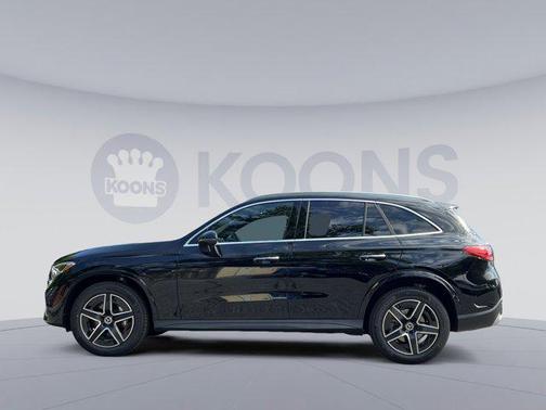 2025 Mercedes-Benz GLC 300 4MATIC