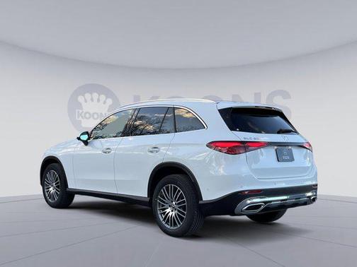 2026 Mercedes-Benz GLC 300 4MATIC