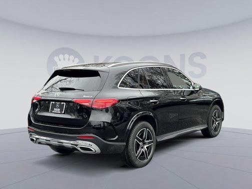 Black 2026 Mercedes-Benz GLC 300 4MATIC