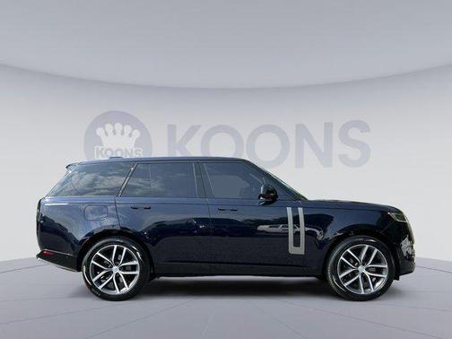 2025 Land Rover Range Rover P400 SE