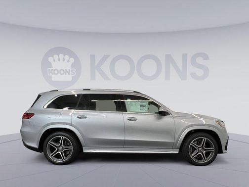 2025 Mercedes-Benz GLS 450 4MATIC