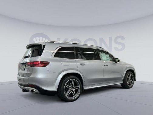 2025 Mercedes-Benz GLS 450 4MATIC