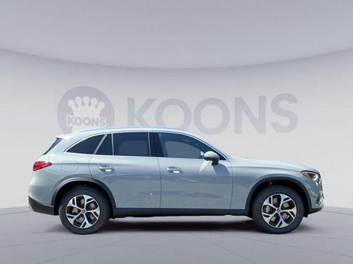 MANUFAKTUR Alpine Grey 2026 Mercedes-Benz GLC 350e Base
