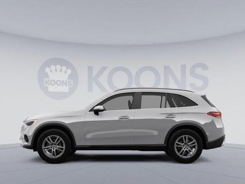 2025 Mercedes-Benz GLC 300 4MATIC