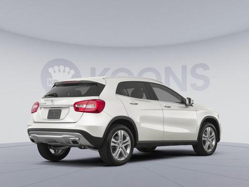 Cirrus White 2017 Mercedes-Benz GLA 250 4MATIC