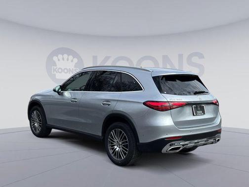 2026 Mercedes-Benz GLC 300 4MATIC