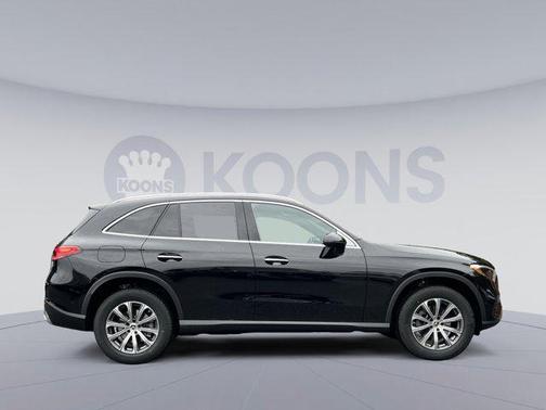 2026 Mercedes-Benz GLC 300 4MATIC