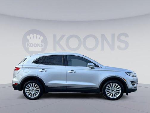 Ingot Silver Metallic 2019 Lincoln MKC Standard