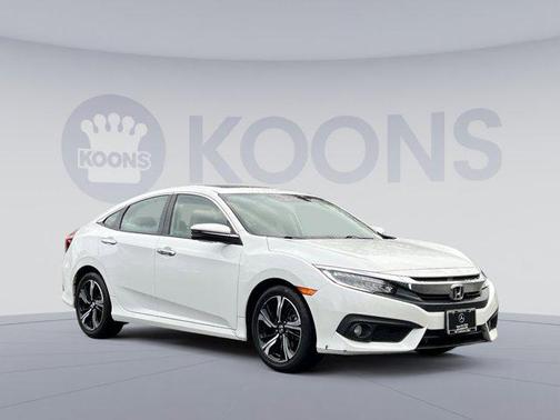 2017 Honda Civic Touring