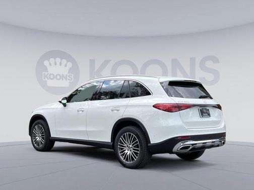 2025 Mercedes-Benz GLC 300 4MATIC
