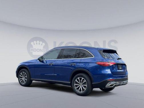 Starling Blue Metallic 2026 Mercedes-Benz GLC 300 4MATIC
