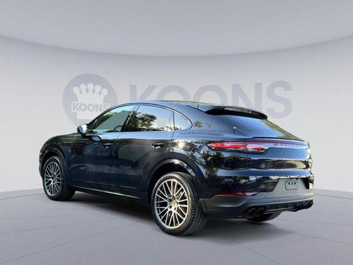 2022 Porsche Cayenne Platinum Edition