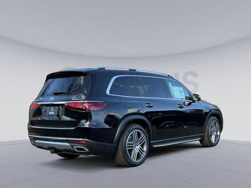 2026 Mercedes-Benz GLS 450 4MATIC