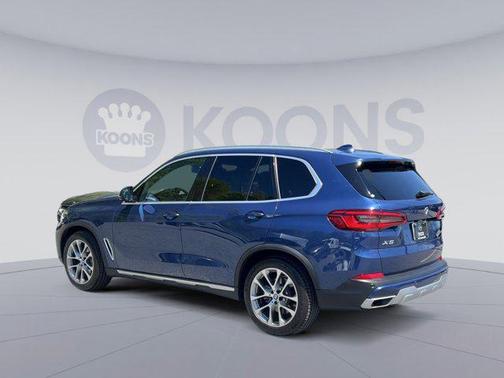 Phytonic Blue Metallic 2020 BMW X5 xDrive40i