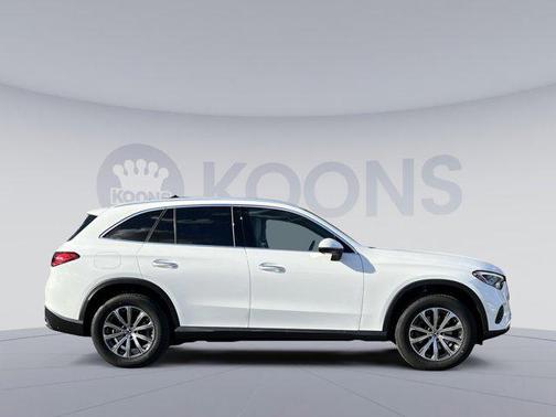 2026 Mercedes-Benz GLC 300 4MATIC