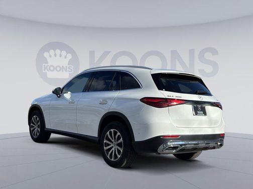 2026 Mercedes-Benz GLC 300 4MATIC