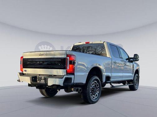 2025 Ford F-350 Platinum