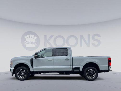 2025 Ford F-350 Platinum