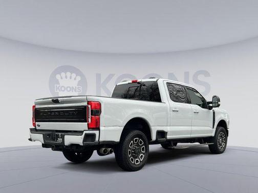 2025 Ford F-350 Platinum