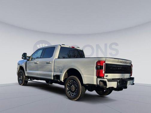 2025 Ford F-350 Platinum
