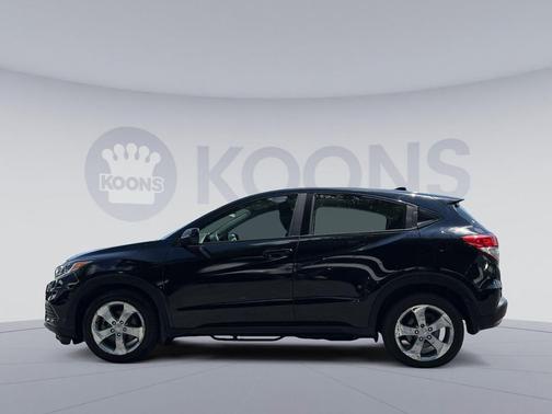 Crystal Black Pearl 2022 Honda HR-V LX