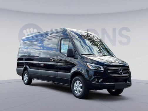2026 Mercedes-Benz Sprinter 2500 High Roof