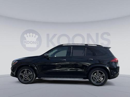 Black 2026 Mercedes-Benz GLE 450 4MATIC