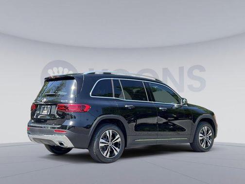 2025 Mercedes-Benz GLB 250 4MATIC