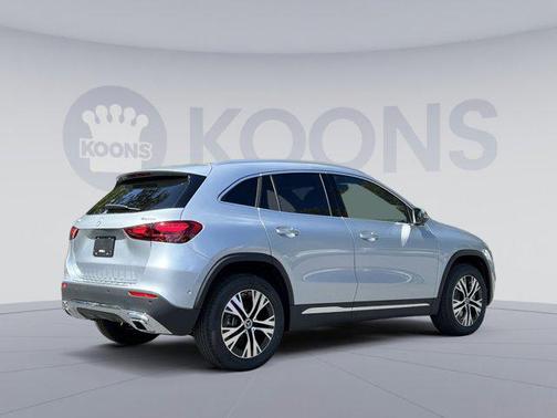 2026 Mercedes-Benz GLA 250 4MATIC