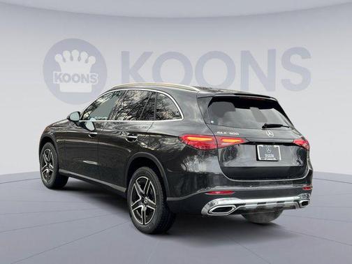 2026 Mercedes-Benz GLC 300 4MATIC