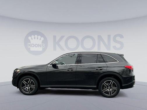 2026 Mercedes-Benz GLC 300 4MATIC