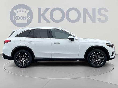 Polar White 2026 Mercedes-Benz GLC 300 4MATIC