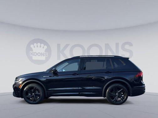 2023 Volkswagen Tiguan 2.0T SE R-Line Black 4MOTION