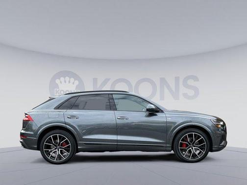 2023 Audi Q8 55 Prestige