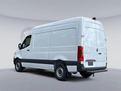 2025 Mercedes-Benz Sprinter 2500 Standard Roof