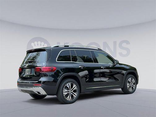 2025 Mercedes-Benz GLB 250 4MATIC