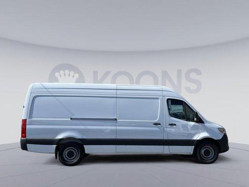 2025 Mercedes-Benz Sprinter 2500 High Roof