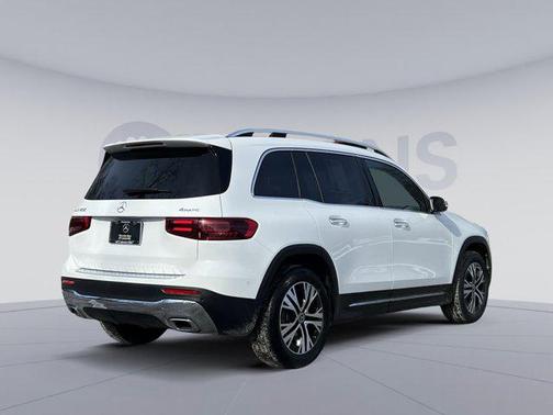 2024 Mercedes-Benz GLB 250 4MATIC