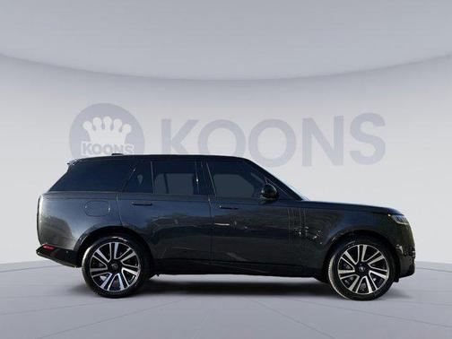 2023 Land Rover Range Rover P400 SE