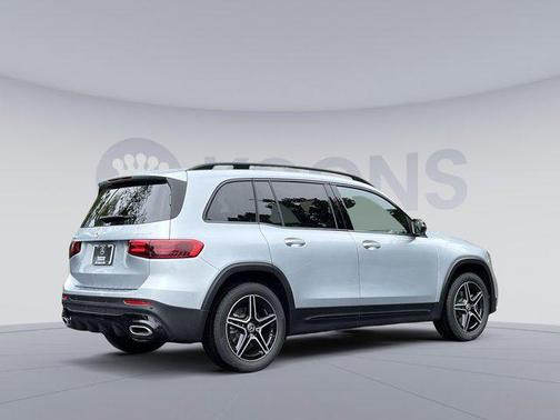 2025 Mercedes-Benz GLB 250 4MATIC