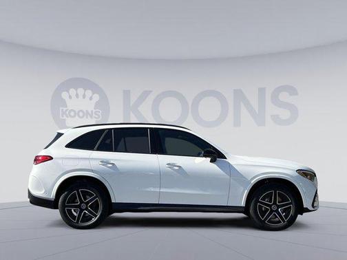 2025 Mercedes-Benz GLC 300 4MATIC