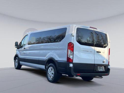 2023 Ford Transit-350 XLT