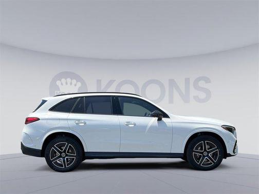2025 Mercedes-Benz GLC 300 4MATIC