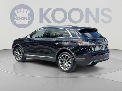 Infinite Black 2021 Lincoln Nautilus Reserve